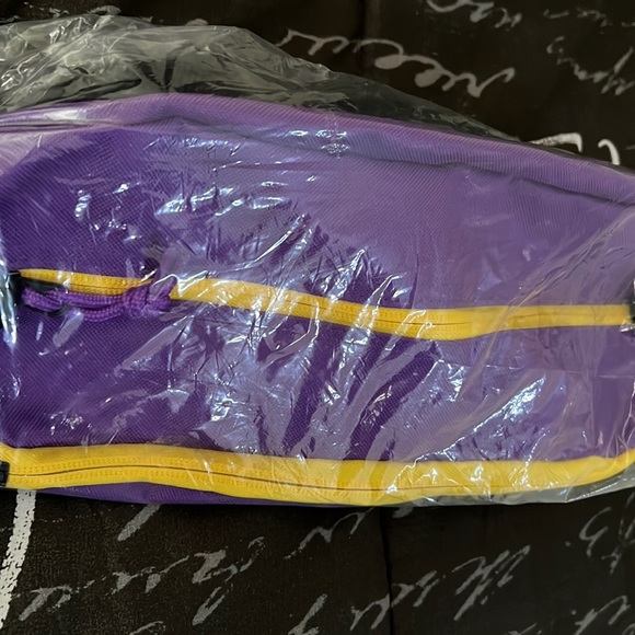 Lakers Bag - Picture 5 of 5